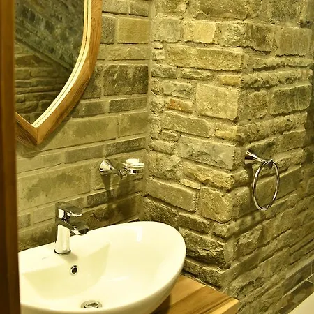 Restaurant Emblema Petrele