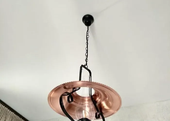 Restaurant Emblema Petrelë