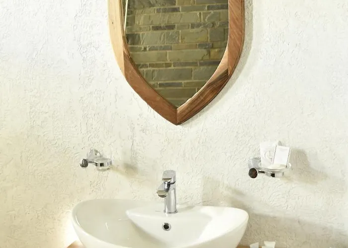 Hotel Restaurant Emblema 3*